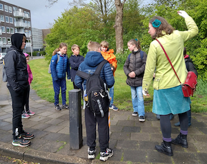 Schoolverteller Terugindetijdwandeling foto Bets Beltman klein